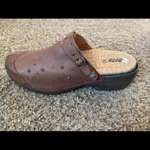 For Your Sole interchangeable sole shoes